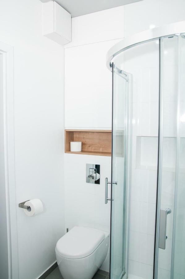 Center Rooms Ilumino Лодзь Экстерьер фото